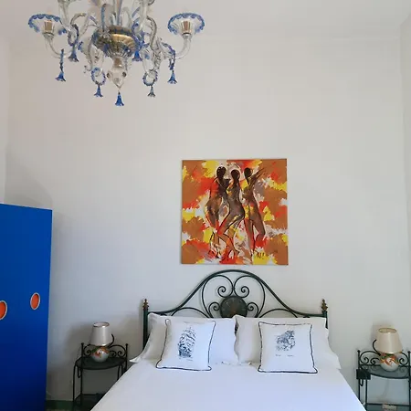 With A View Bed & Breakfast 4*