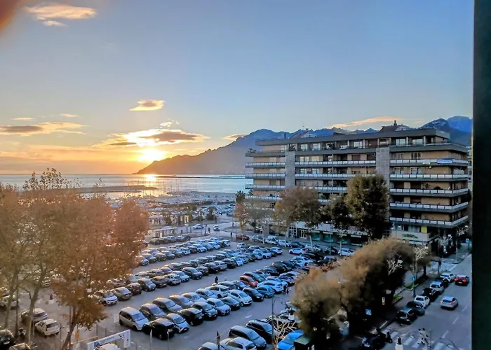 With A View فندق مبيت وإفطار 4*