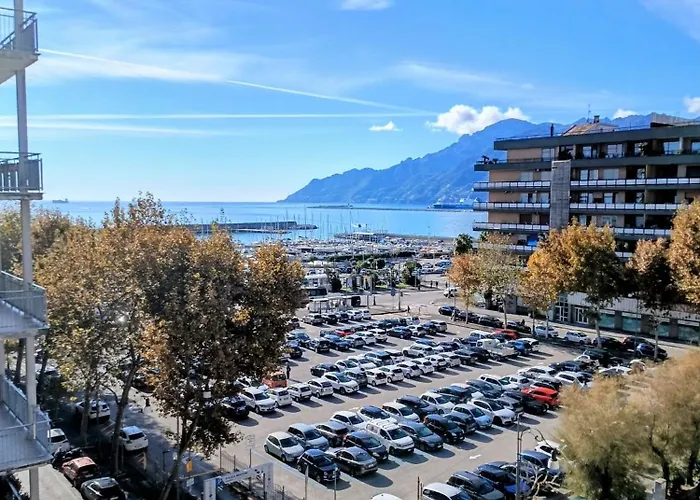 With A View فندق مبيت وإفطار